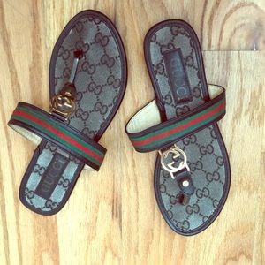 GG thong Web sandal (Gucci)